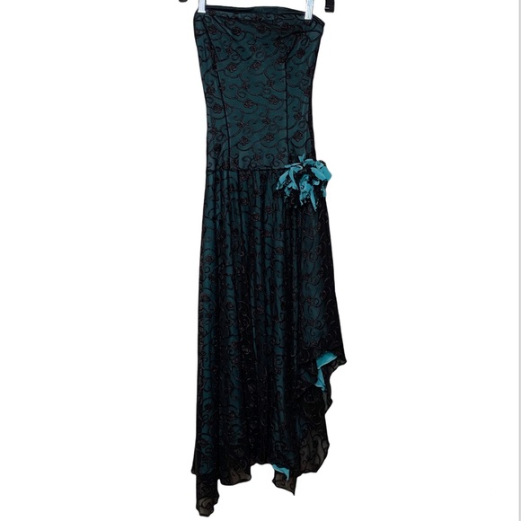 D-Tox New York Embroidered Lace Overlay Strapless Dress Turquoise and Bl… - Picture 1 of 10